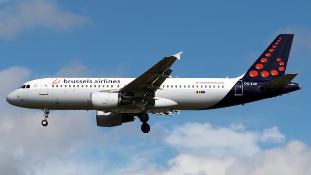OO-TCH:Airbus A320-200:?Brussels Airlines